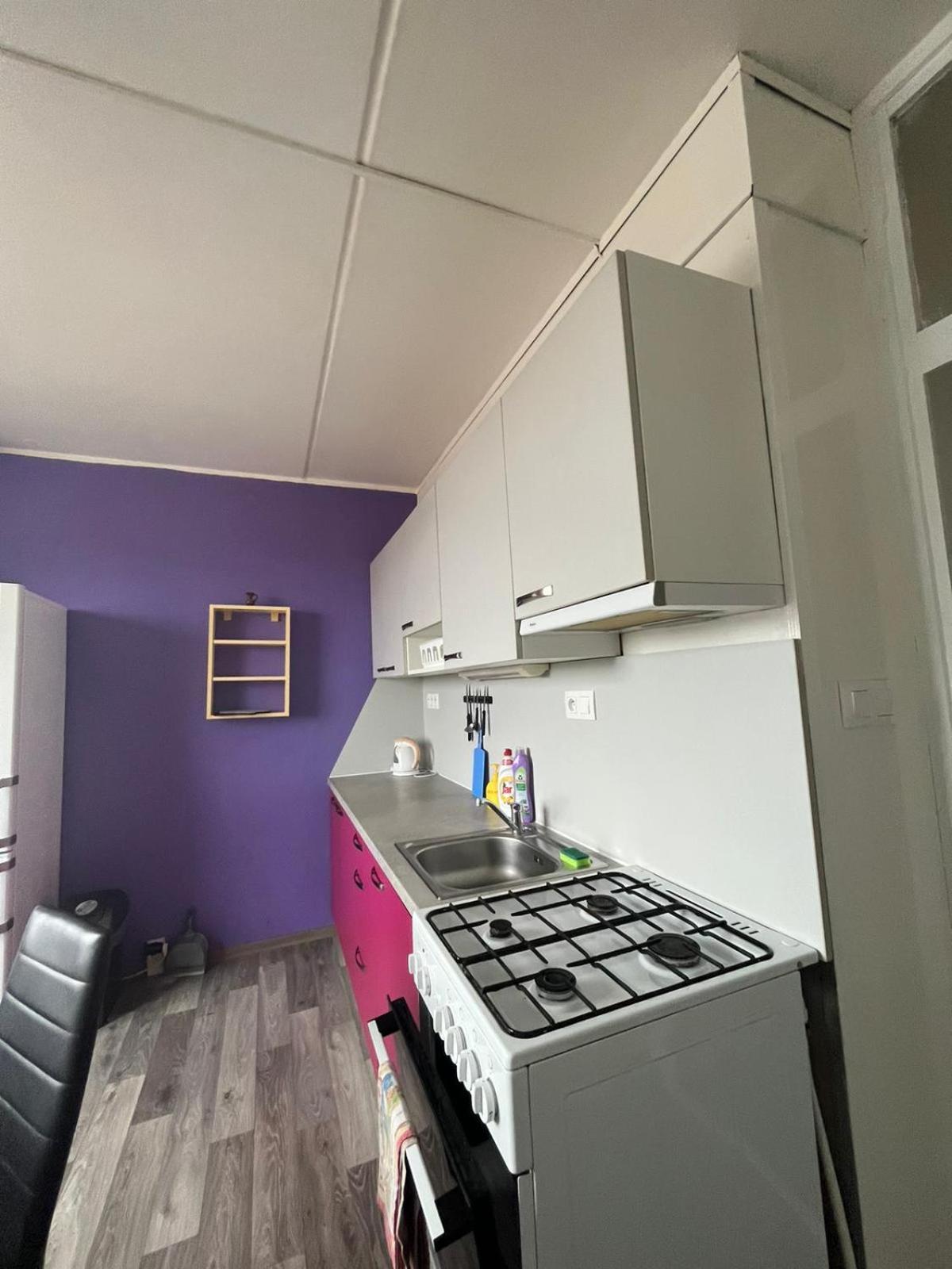Apartmens Kv Карлови Вари Екстериор снимка