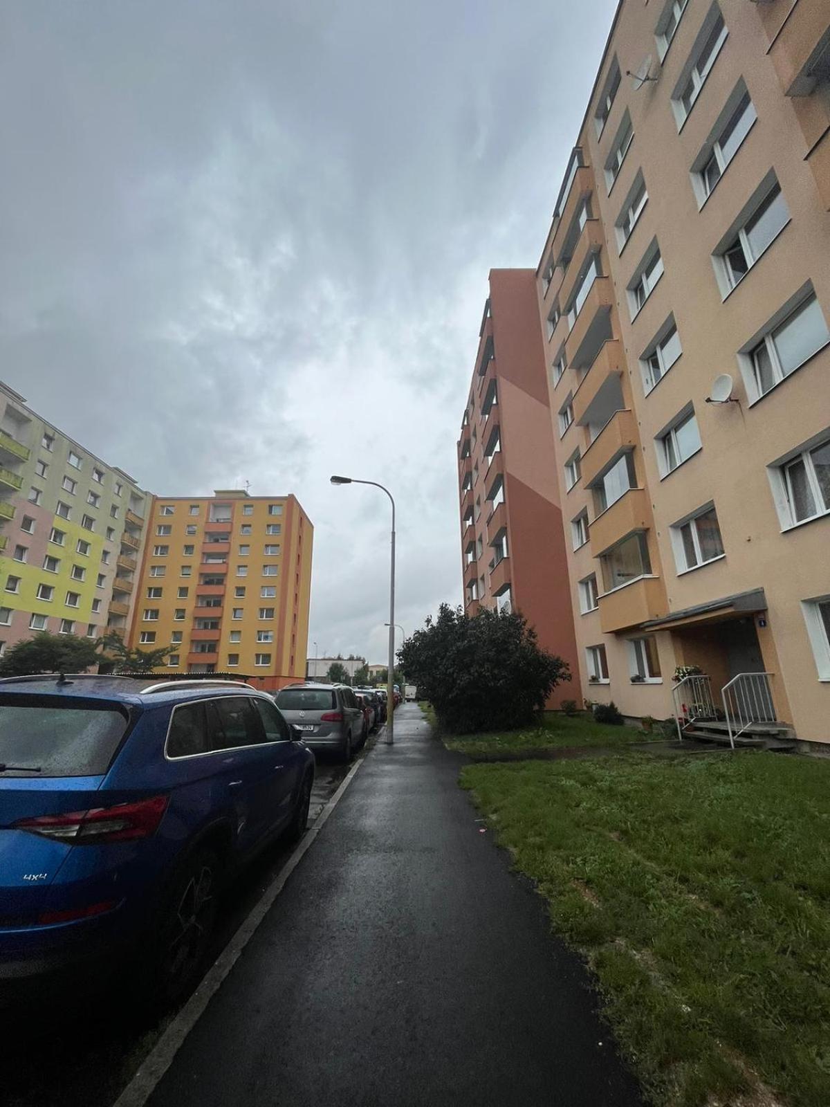 Apartmens Kv Карлови Вари Екстериор снимка